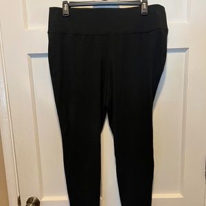 Women’s plus size leggings